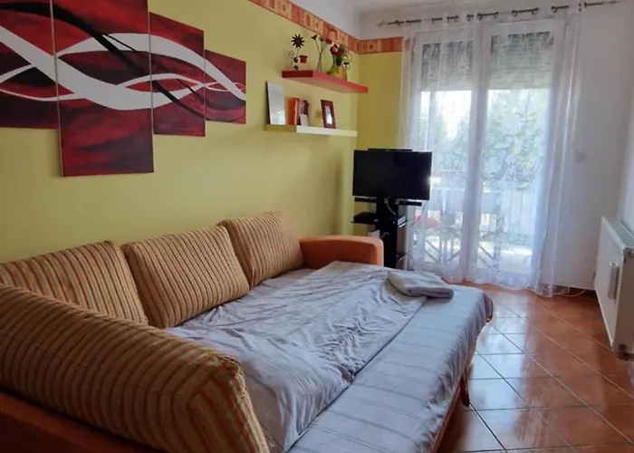 Sunhouse Apartmán *